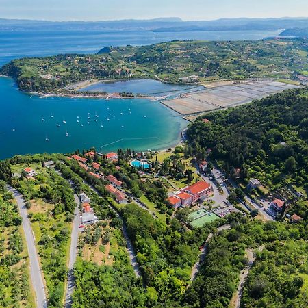 Sea View Apartment Renzzo สตรุนยัน ภายนอก รูปภาพ