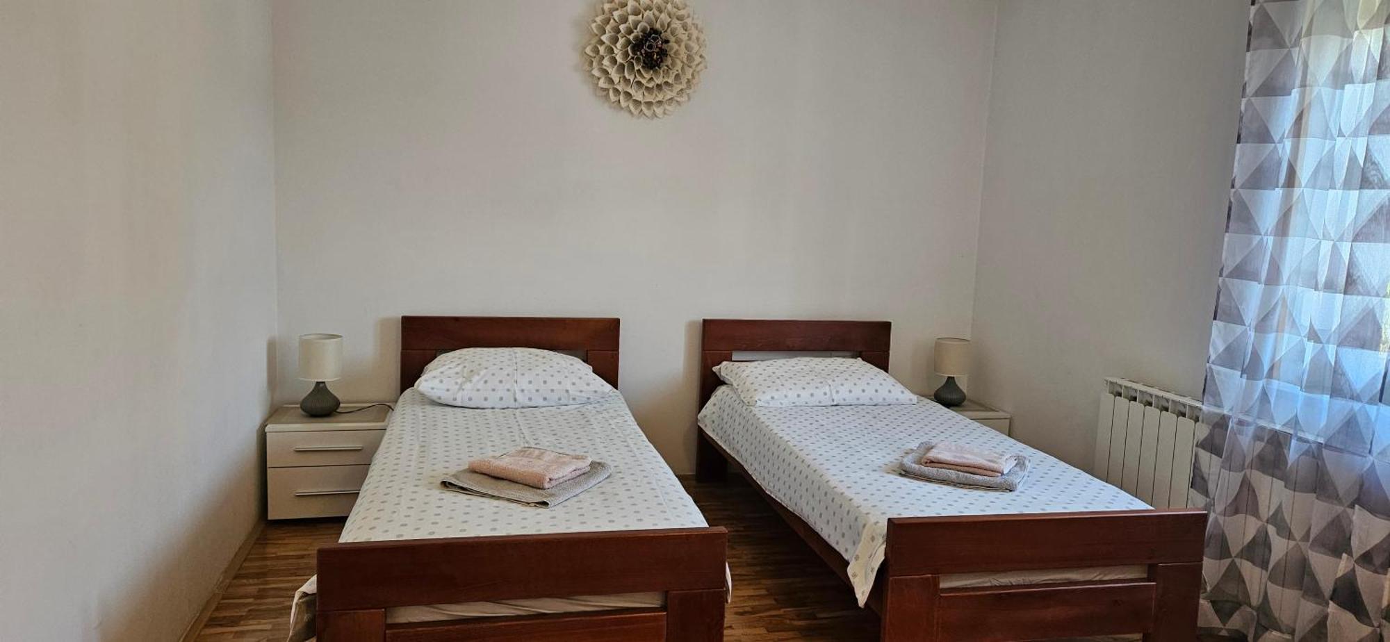 Sea View Apartment Renzzo สตรุนยัน ภายนอก รูปภาพ