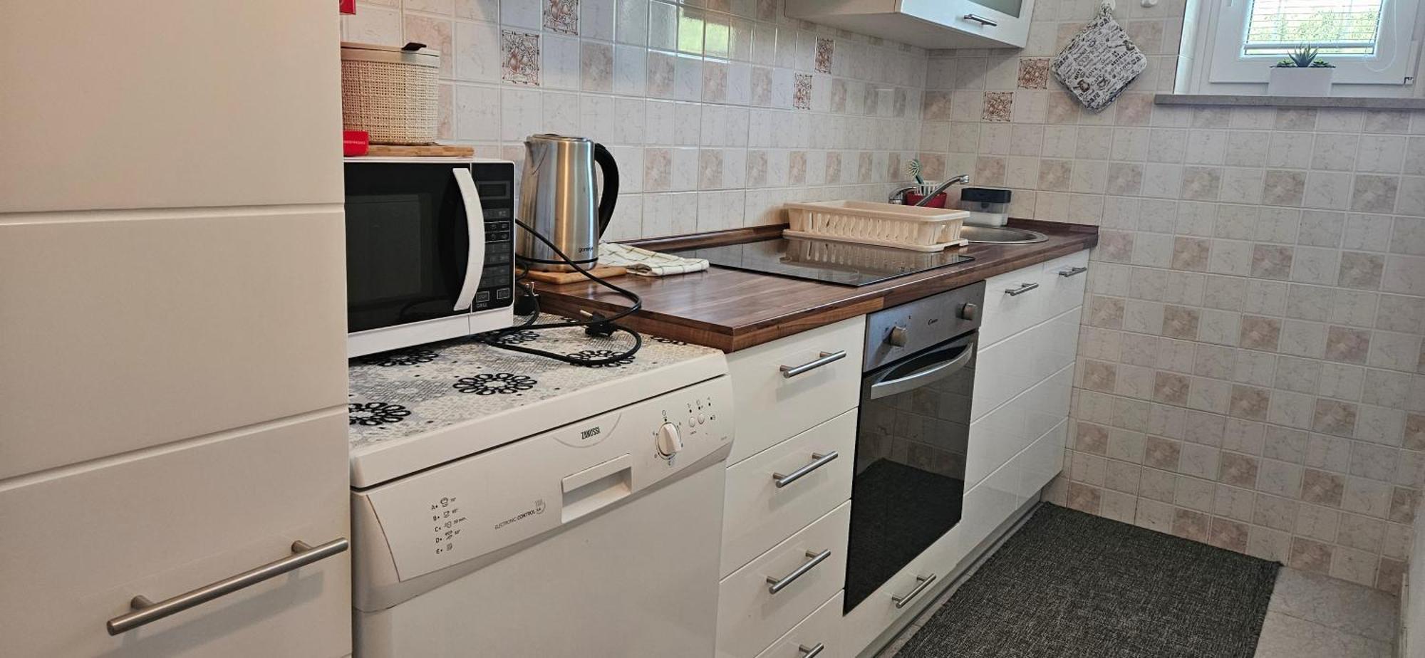 Sea View Apartment Renzzo สตรุนยัน ภายนอก รูปภาพ